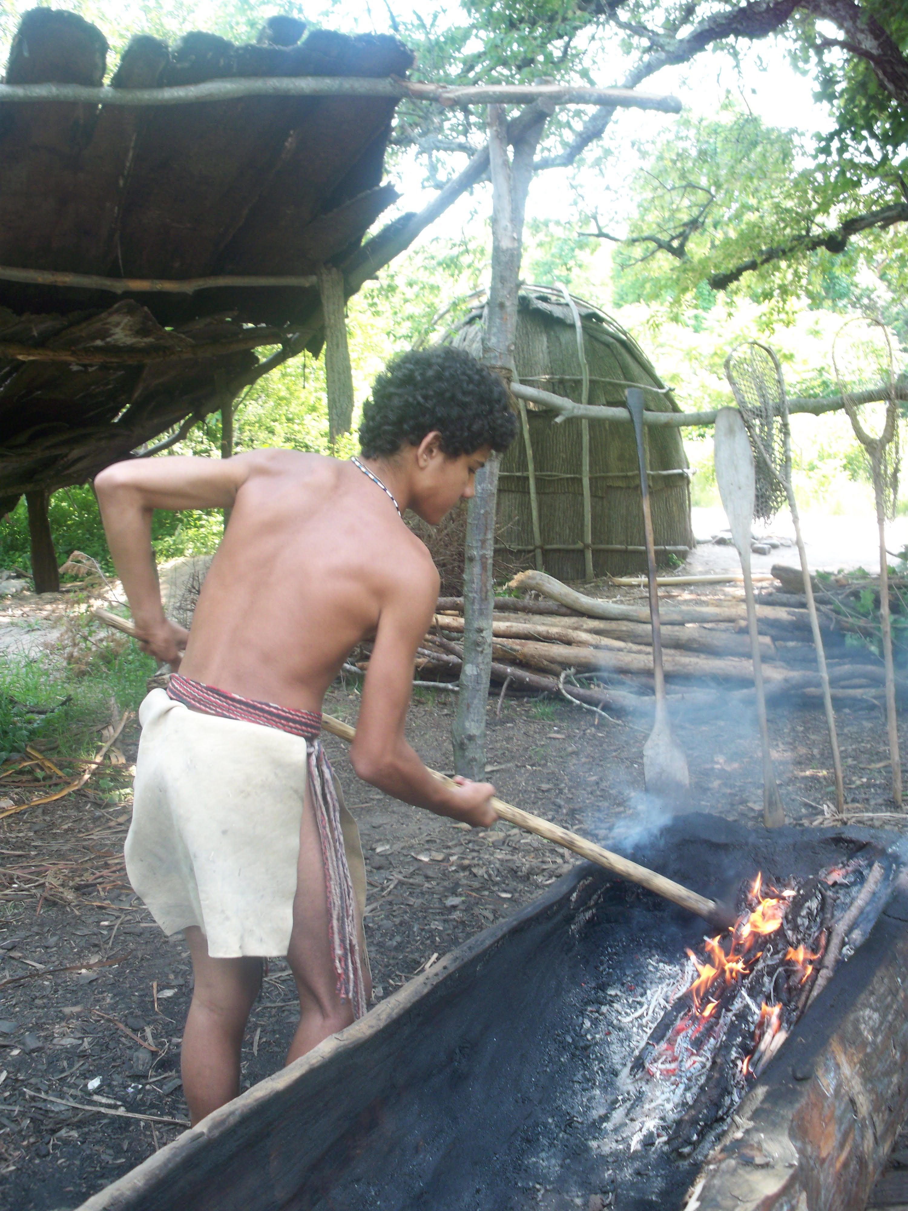 Wampanoag mishoon canoe making at Plimoth Patuxet